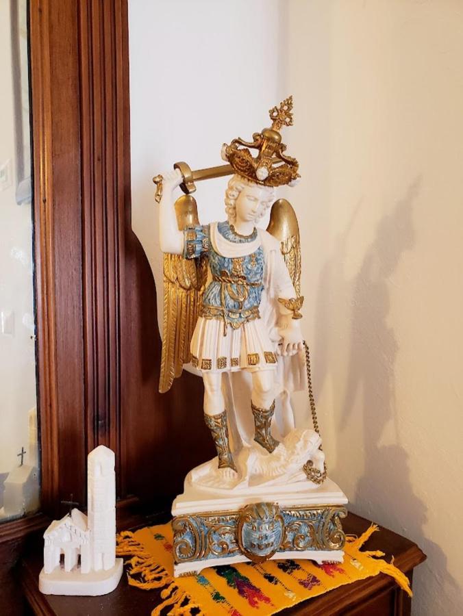 Casa Santa Chiara - Affitti Brevi Italia Apartman Monte SantʼAngelo Kültér fotó