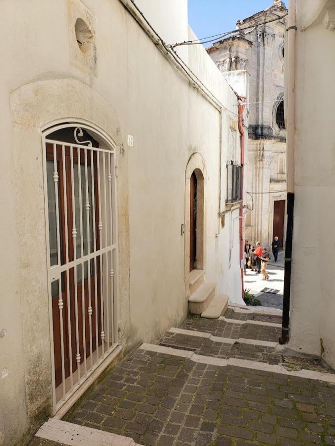 Casa Santa Chiara - Affitti Brevi Italia Apartman Monte SantʼAngelo Kültér fotó